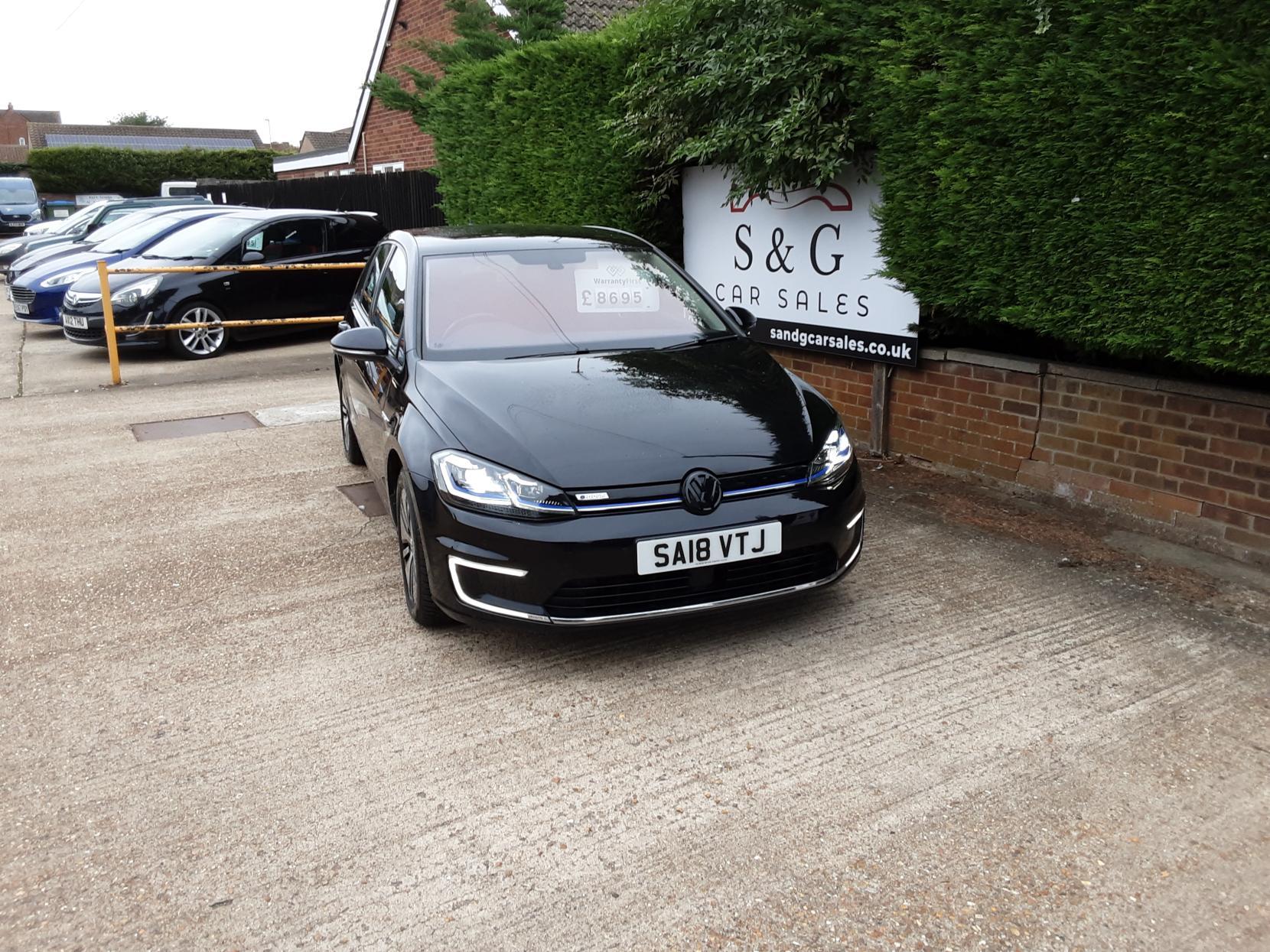 Volkswagen e-Golf 35.8kWh e-Golf Hatchback 5dr Electric Auto (136 ps)