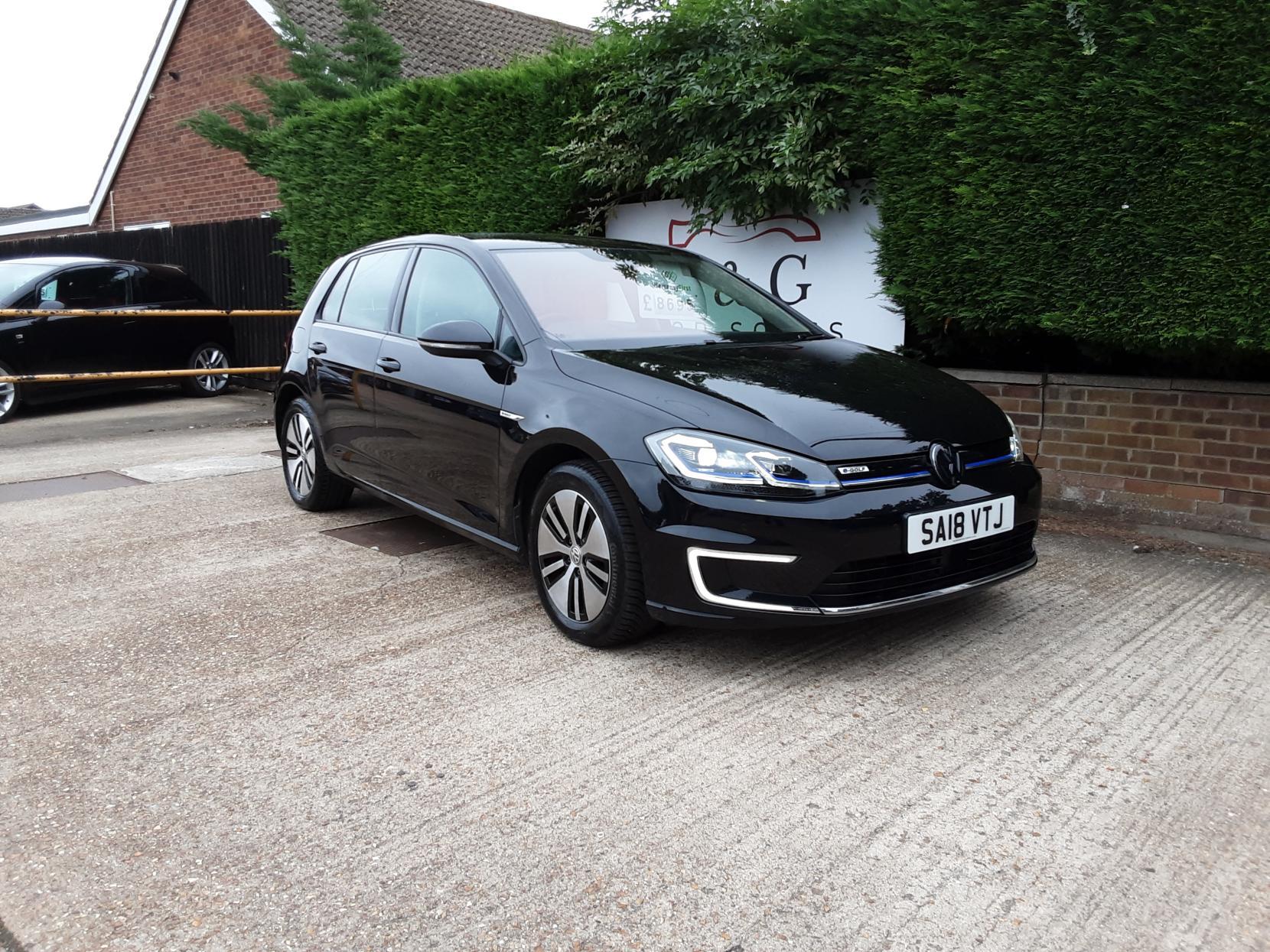 Volkswagen e-Golf 35.8kWh e-Golf Hatchback 5dr Electric Auto (136 ps)