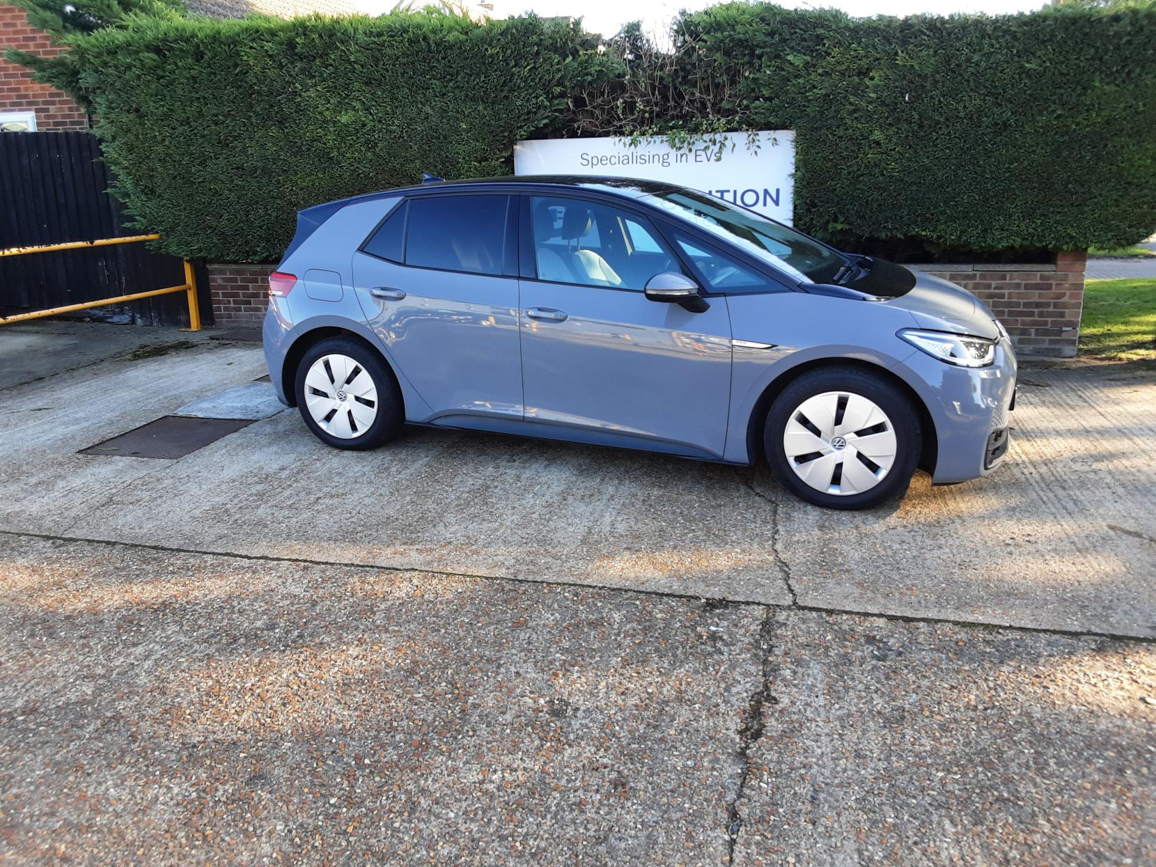 Volkswagen ID.3 Pro Performance 58kWh Business Hatchback 5dr Electric Auto (204 ps)