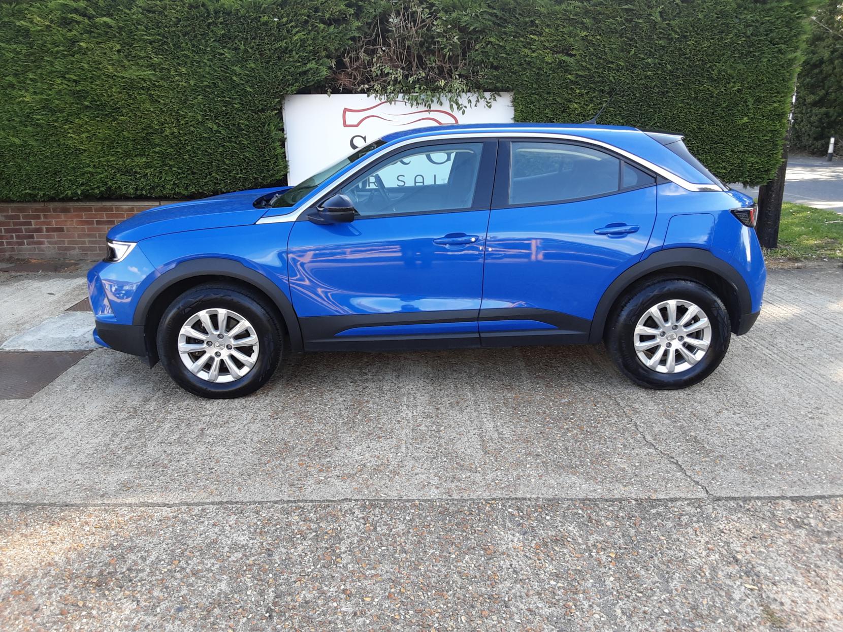 Vauxhall Mokka Electric 50kWh SE Premium SUV 5dr Electric Auto (136 ps)