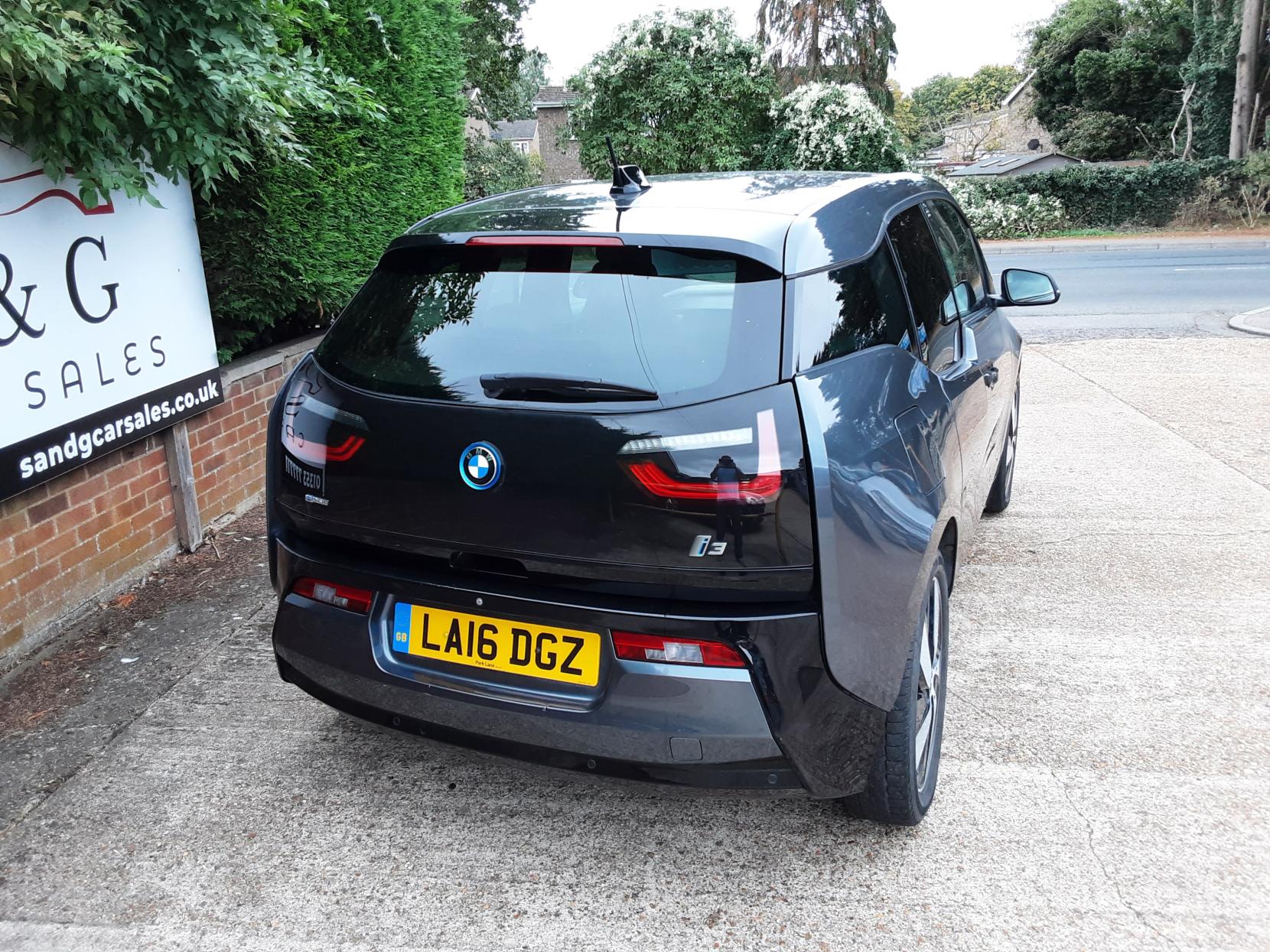 BMW i3 Hatchback 5dr Electric Auto (170 ps)