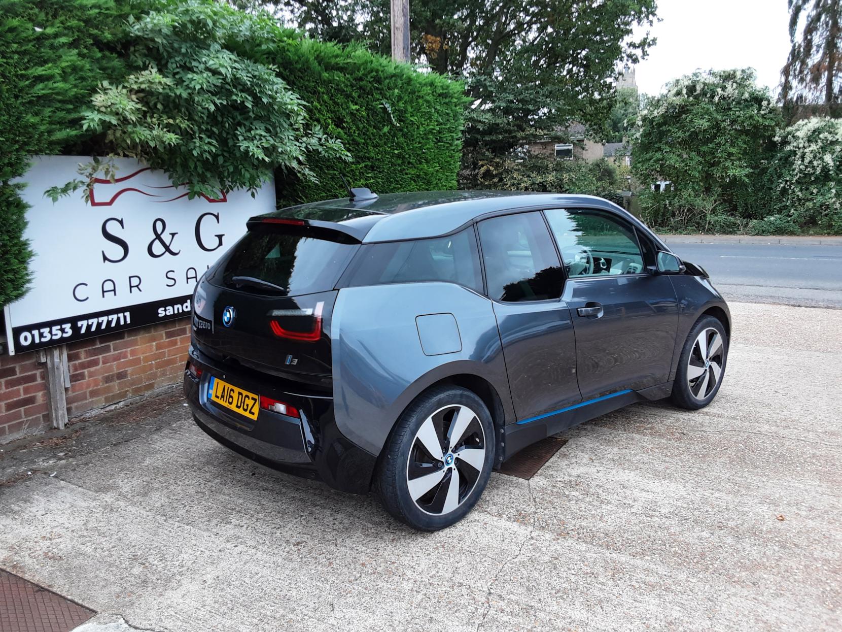 BMW i3 Hatchback 5dr Electric Auto (170 ps)