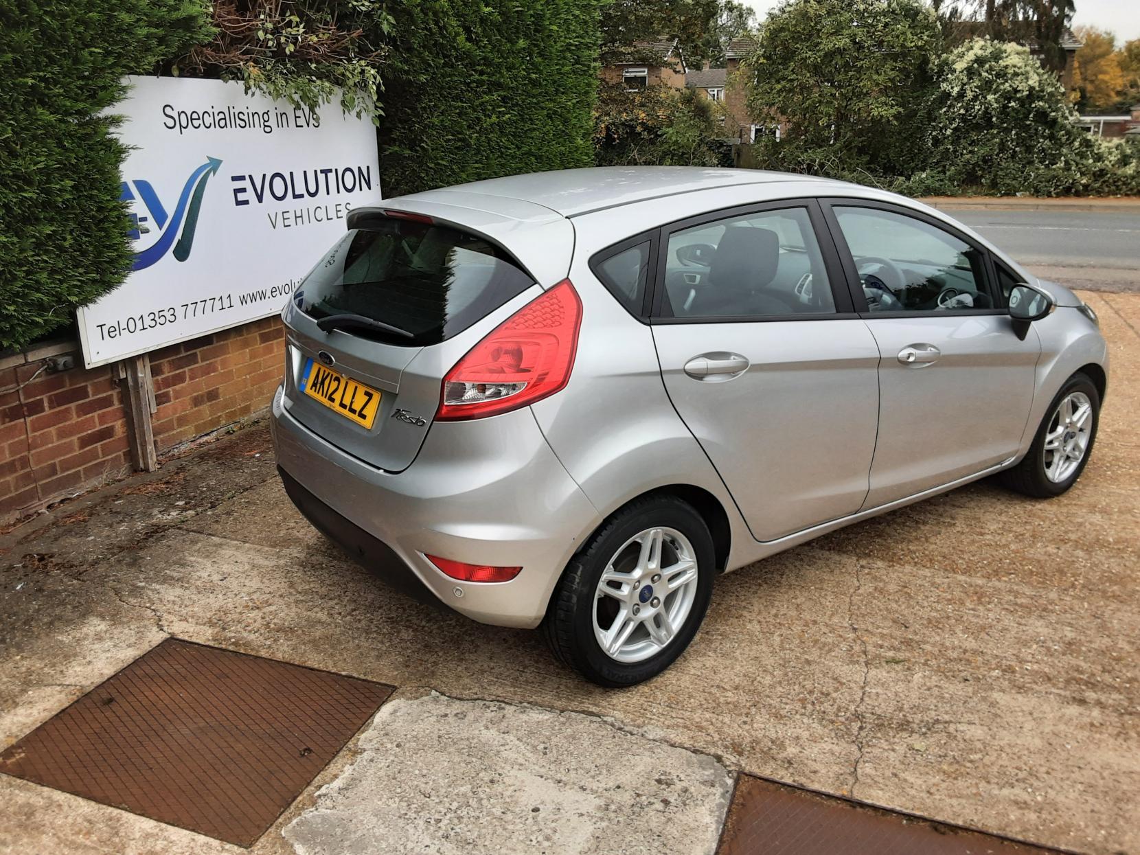 Ford Fiesta 1.25 Edge Hatchback 5dr Petrol Manual (129 g/km, 81 bhp)