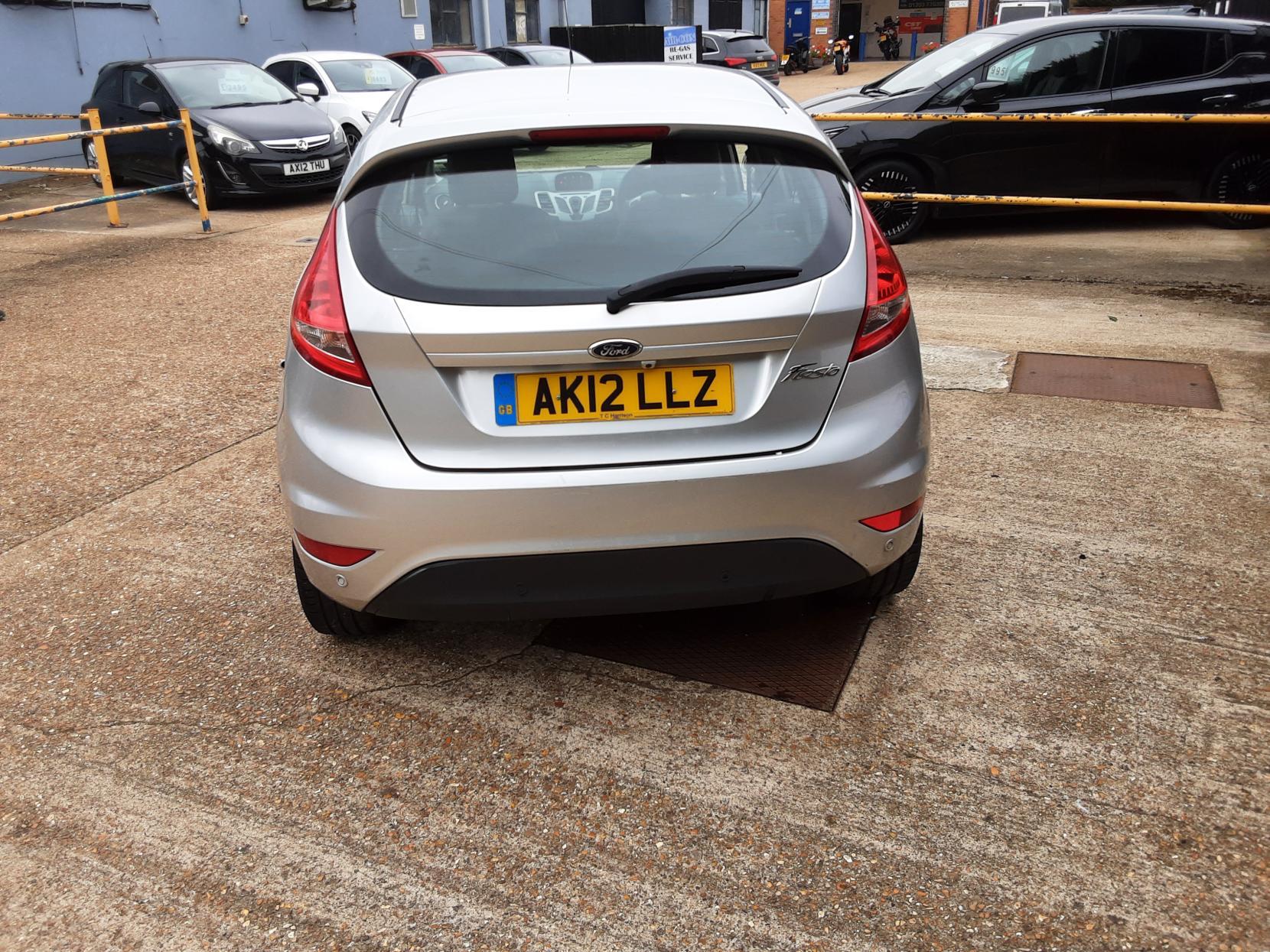 Ford Fiesta 1.25 Edge Hatchback 5dr Petrol Manual (129 g/km, 81 bhp)