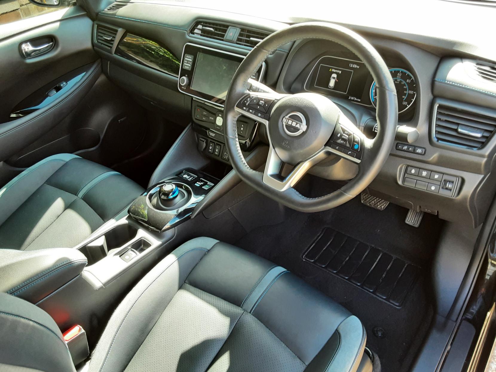 Nissan Leaf 39kWh Tekna Hatchback 5dr Electric Auto (150 ps)